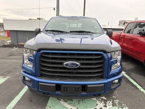 Used 2017 Ford F150 XLT w/ Equipment Group 302A Luxury image 3