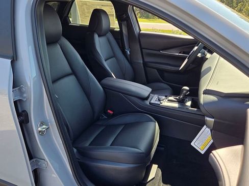 New 2026 MAZDA CX-30 AWD 2.5 S w/ Select Sport Pkg image 17