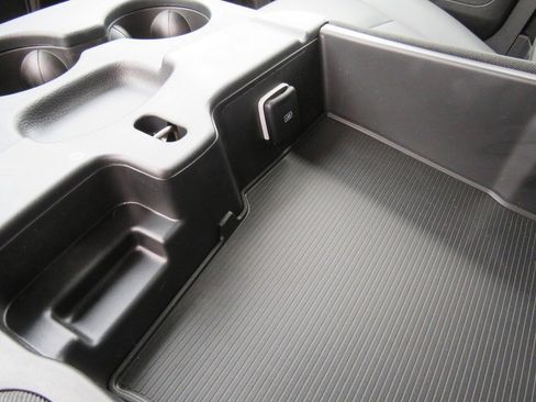 New 2023 RAM 4500 Tradesman image 20