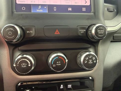 Used 2024 RAM 2500 Big Horn image 46