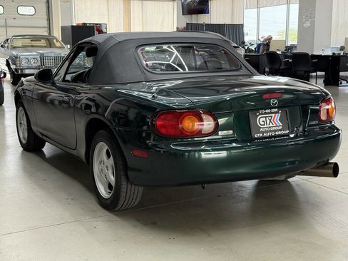 Used 2000 MAZDA MX-5 Miata image 3