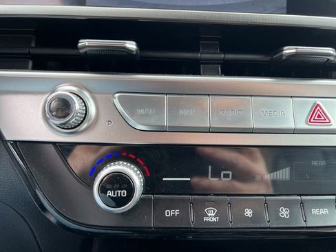 Certified 2025 Kia Telluride S image 20