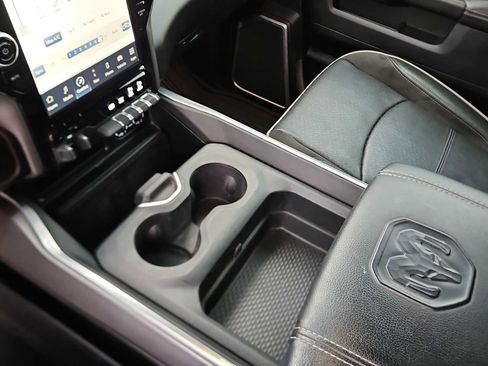 Used 2024 RAM 3500 Laramie w/ Night Edition image 20