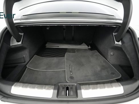 Used 2021 Porsche Taycan 4S image 26