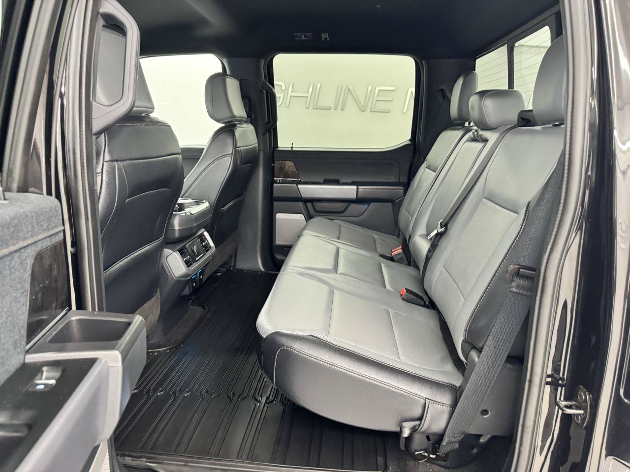 Used 2022 Ford F150 Lightning Lariat AWD/4WD image 14