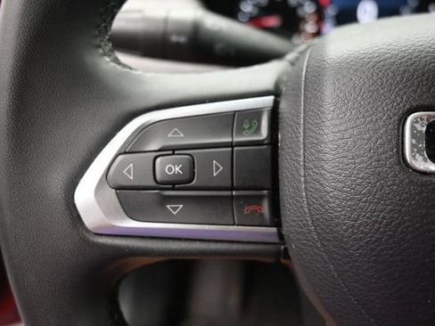 Used 2024 Jeep Compass Latitude AWD/4WD image 24
