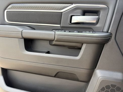New 2026 RAM 2500 Big Horn AWD/4WD image 12