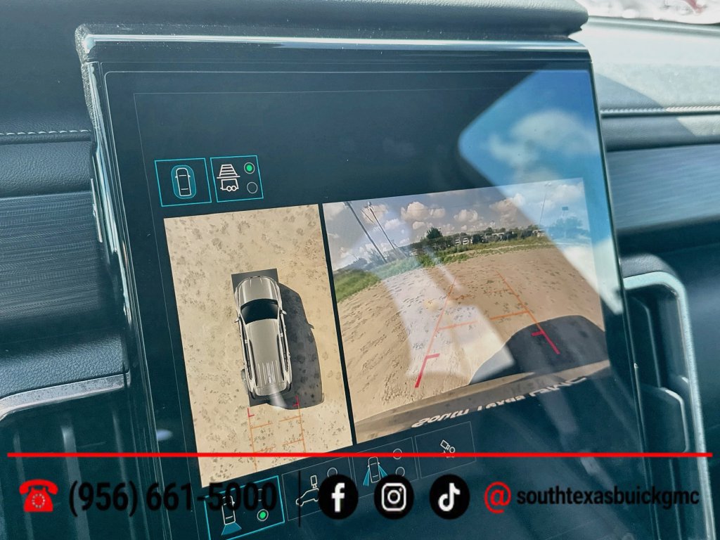 Used 2025 GMC Acadia Elevation w/ Elevation Premium Package FWD image 19