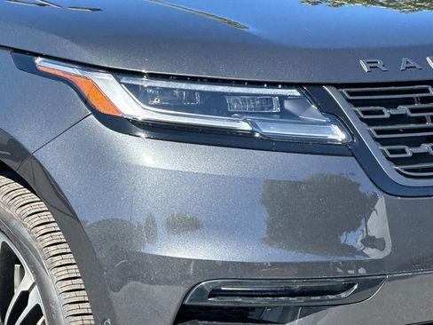New 2026 Land Rover Range Rover Velar Dynamic SE image 12