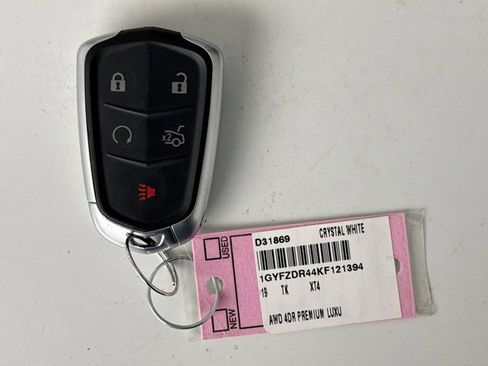 Used 2019 Cadillac XT4 Premium Luxury w/ Cold Weather Package image 11