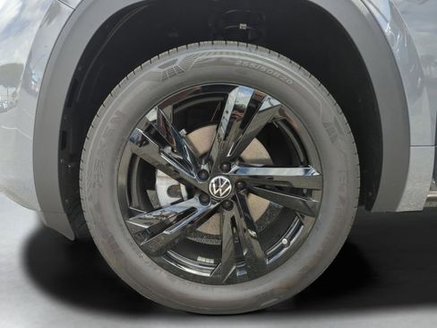 New 2026 Volkswagen Atlas Cross Sport SEL R-Line image 47