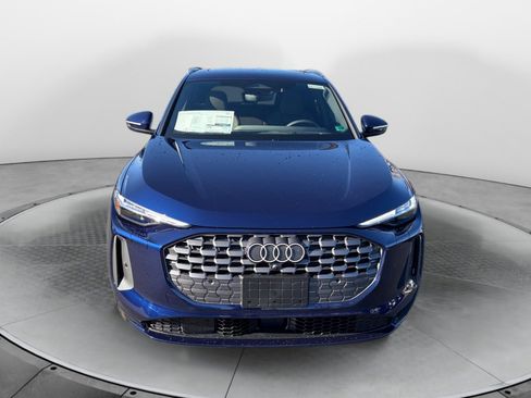 New 2025 Audi Q5 Premium Plus image 2