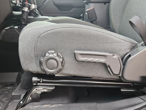 New 2026 Jeep Gladiator Sport image 19