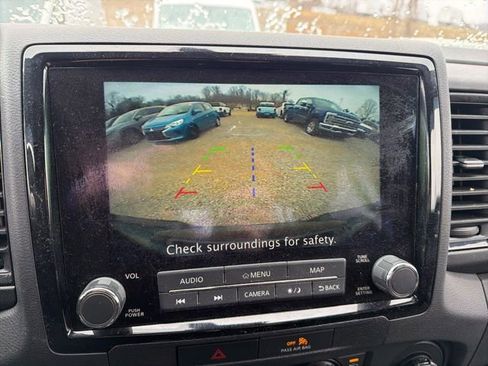 Used 2023 Nissan Frontier PRO-4X w/ Technology Package image 17