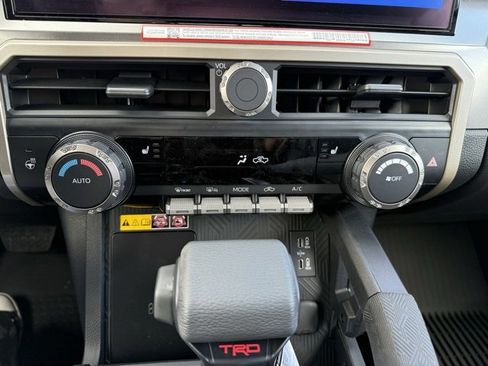 New 2025 Toyota Tacoma TRD Off-Road image 24