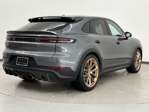 Certified 2024 Porsche Cayenne Turbo GT AWD/4WD image 9