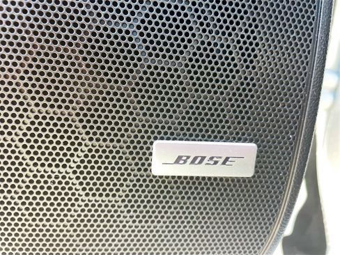 Used 2022 Buick Enclave Premium w/ Experience Buick Package image 10