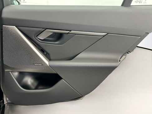 New 2026 BMW i5 eDrive40 w/ M Sport Package image 26