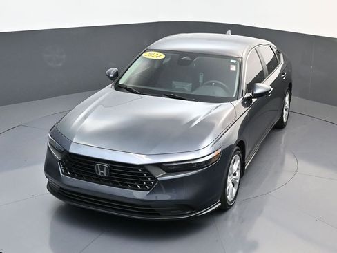 Used 2024 Honda Accord LX image 19