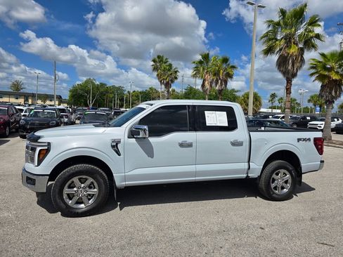 Used 2025 Ford F150 Lariat w/ FX4 Off-Road Package AWD/4WD image 3