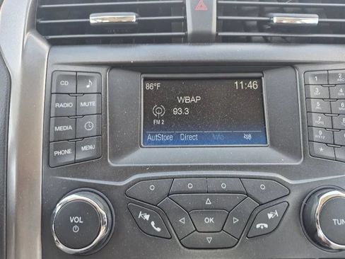 Used 2018 Ford Fusion S FWD image 25