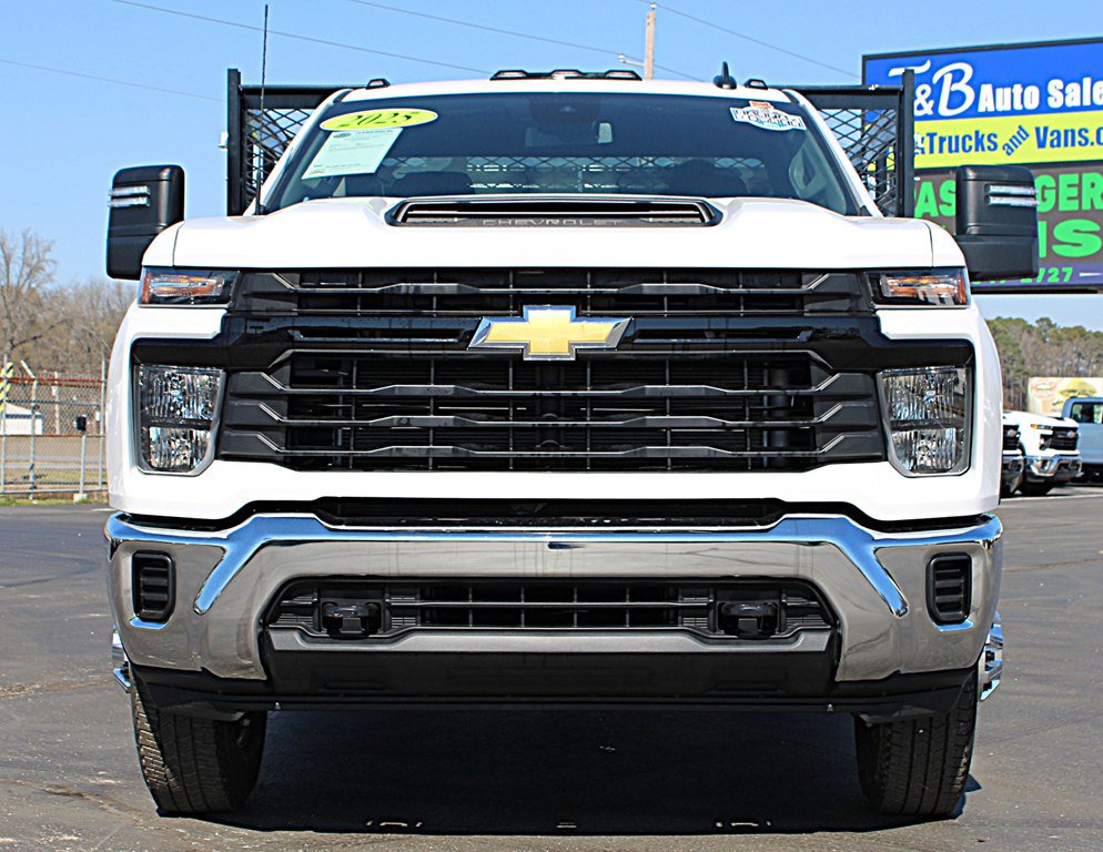 Used 2025 Chevrolet Silverado 3500 W/T w/ WT Convenience Package RWD image 10