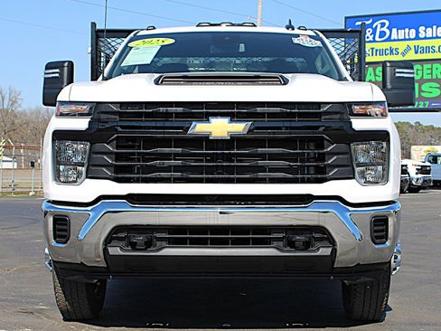 Used 2025 Chevrolet Silverado 3500 W/T w/ WT Convenience Package image 10