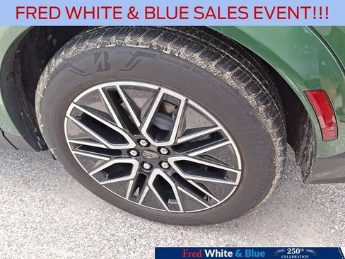 Used 2025 Ford Mustang Mach-E Premium w/ Interior Protection Package AWD/4WD image 5