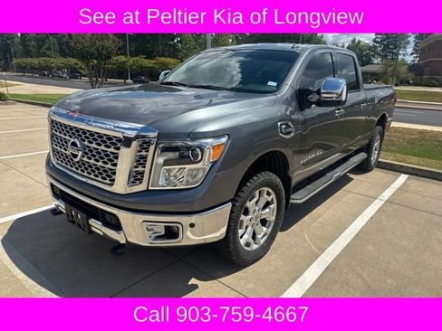 Used 2017 Nissan Titan SL AWD/4WD image 3