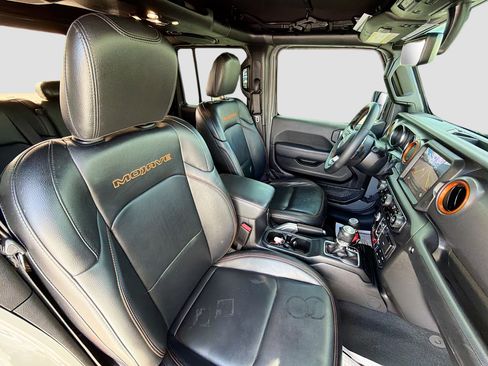 Used 2022 Jeep Gladiator Mojave image 14