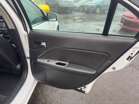 Used 2011 Ford Fusion Hybrid w/ 502A Rapid Spec Order Code image 22