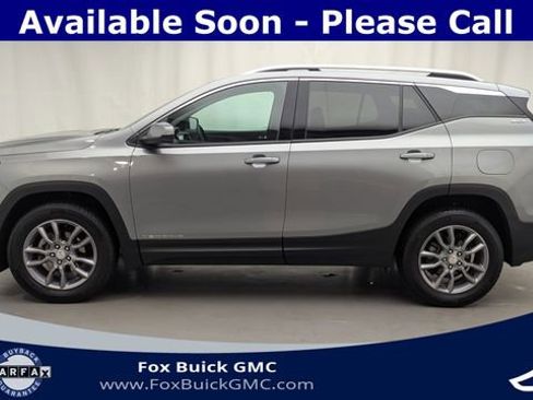 Certified 2024 GMC Terrain SLT image 8