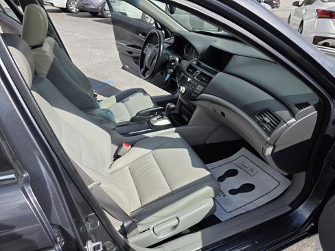 Used 2010 Honda Accord EX-L image 22