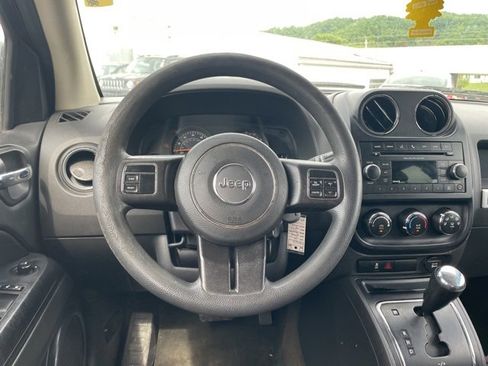 Used 2016 Jeep Compass Sport w/ Power Value Group image 13