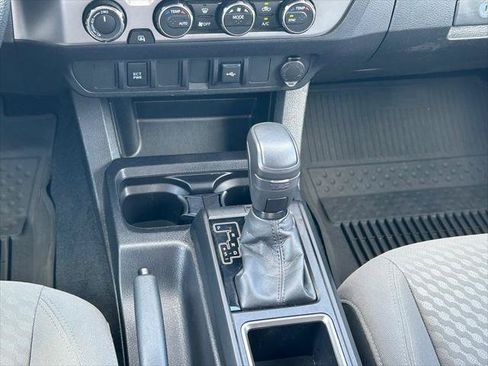 Certified 2023 Toyota Tacoma SR AWD/4WD image 20