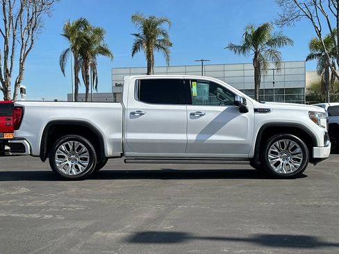 Used 2019 GMC Sierra 1500 Denali w/ Denali Ultimate Package image 3