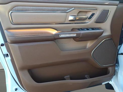 Used 2020 RAM 1500 Longhorn image 12