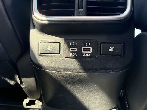 Used 2023 Subaru Outback Limited AWD/4WD image 16