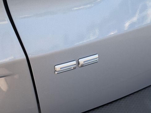 Used 2022 Ford Escape SE FWD image 10