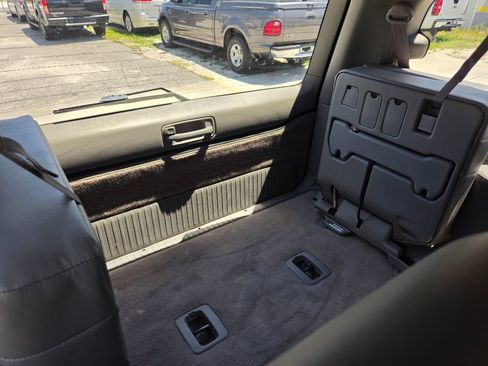 Used 2003 Toyota Land Cruiser AWD/4WD image 36