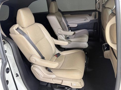 Used 2019 Honda Odyssey EX image 32