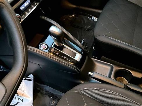 Used 2019 Nissan Kicks SV w/ Exterior Package image 13