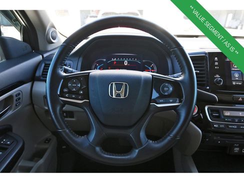 Used 2020 Honda Pilot Touring image 16
