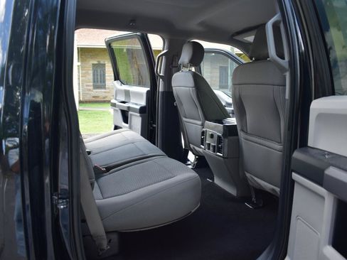 Used 2018 Ford F150 XLT w/ Equipment Group 302A Luxury AWD/4WD image 24