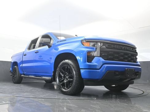 Used 2025 Chevrolet Silverado 1500 Custom w/ Turbomax Blackout Package AWD/4WD image 57