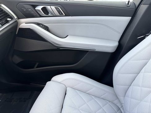 New 2026 BMW X5 xDrive40i w/ M Sport Package image 22