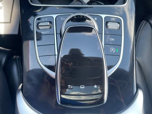 Used 2015 Mercedes-Benz C 300 4MATIC Sedan image 29