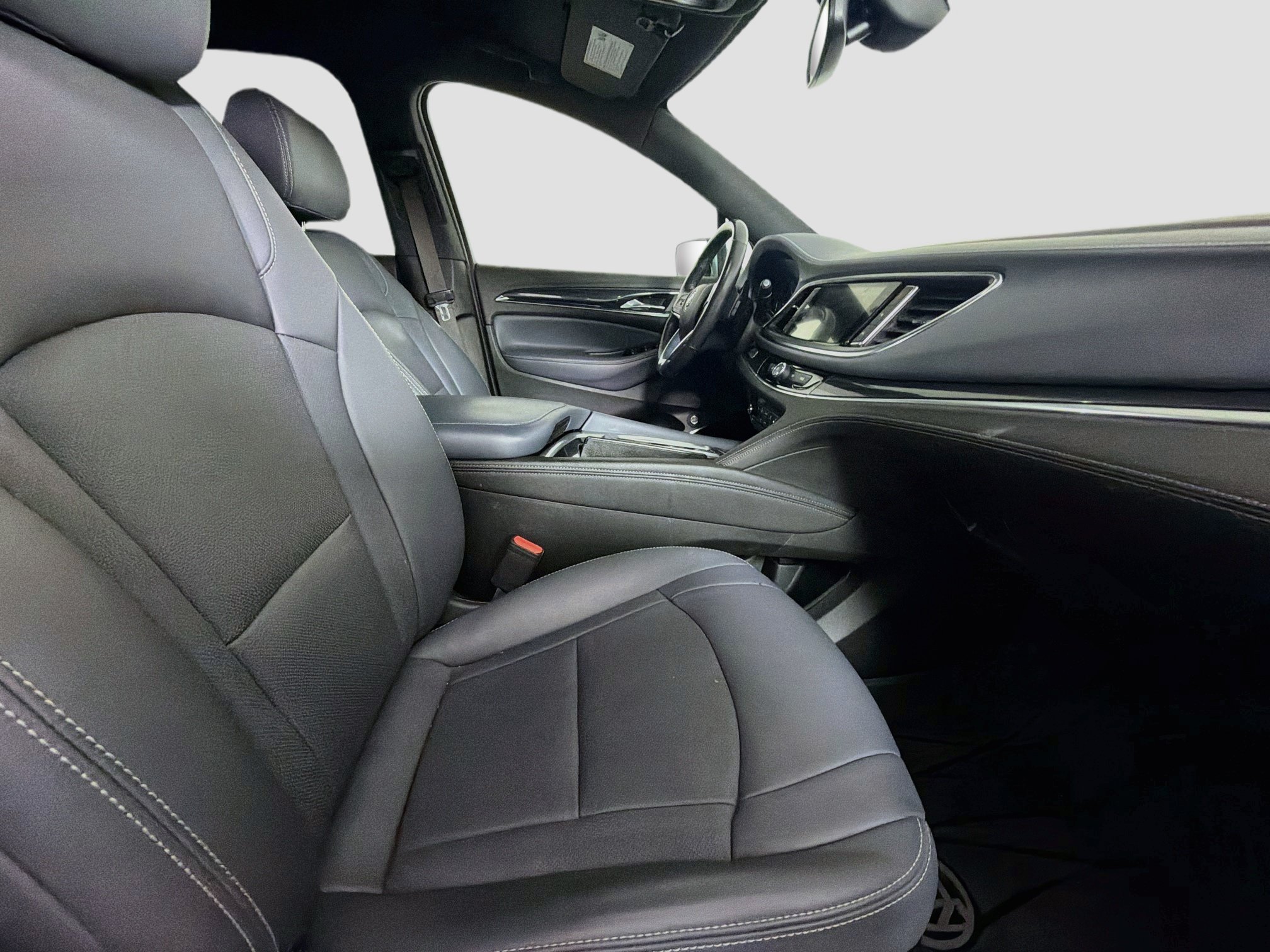 Used 2024 Buick Enclave Essence w/ Sport Touring Edition FWD image 32