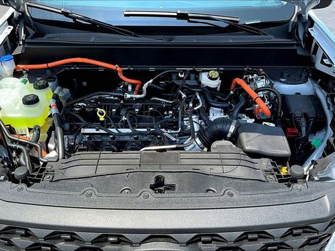 New 2026 Ford Maverick XLT FWD image 12