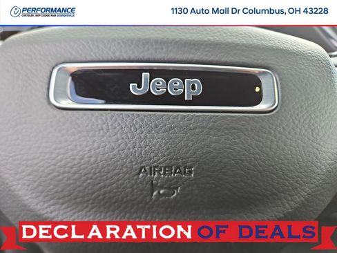 New 2026 Jeep Grand Cherokee Altitude image 21